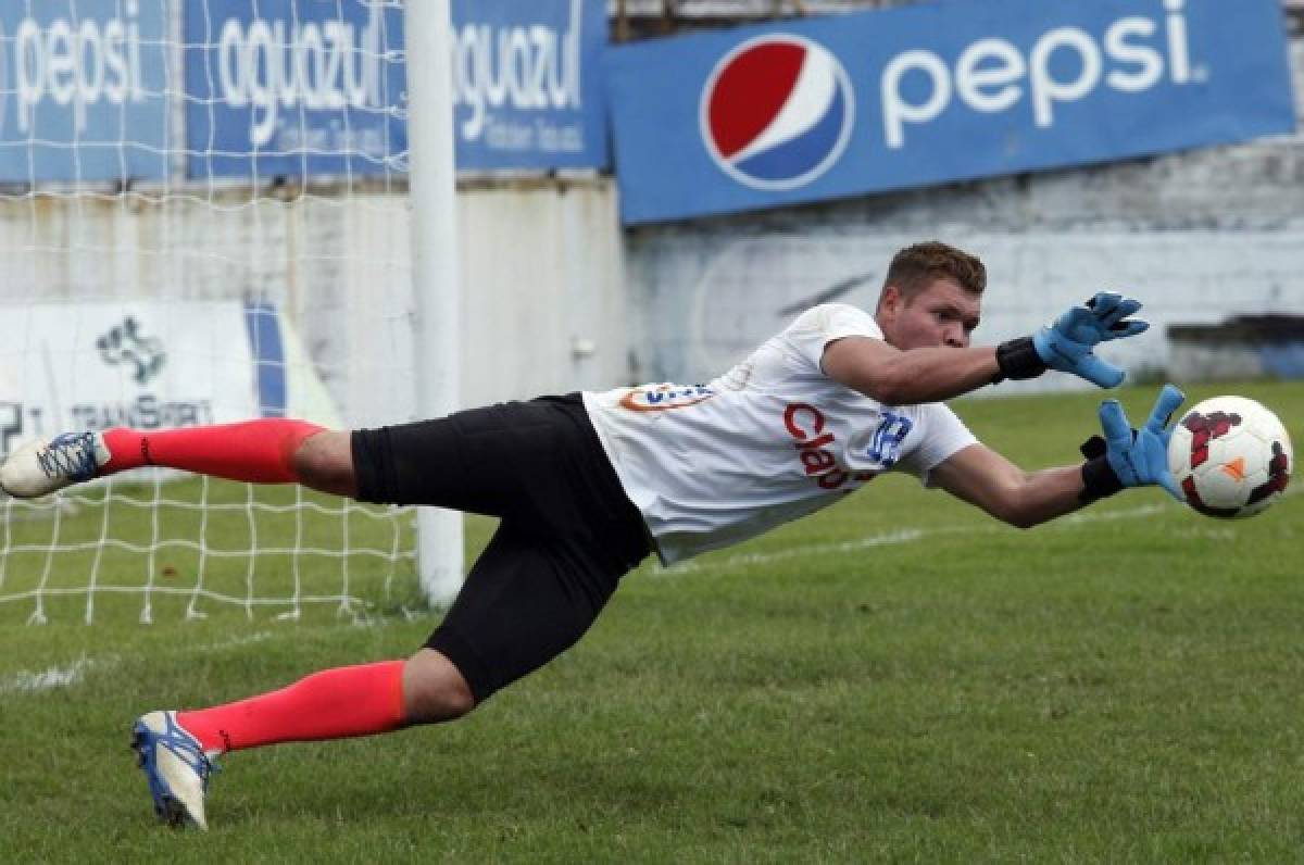 Portero Javier Delgado debuta en Liga con Honduras Progreso