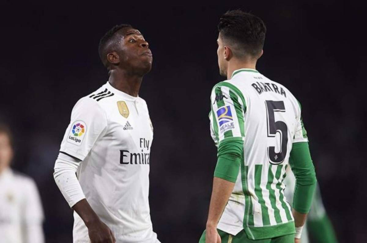 Marc Bartra revela los insultos de Vinicius en el Betis-Real Madrid