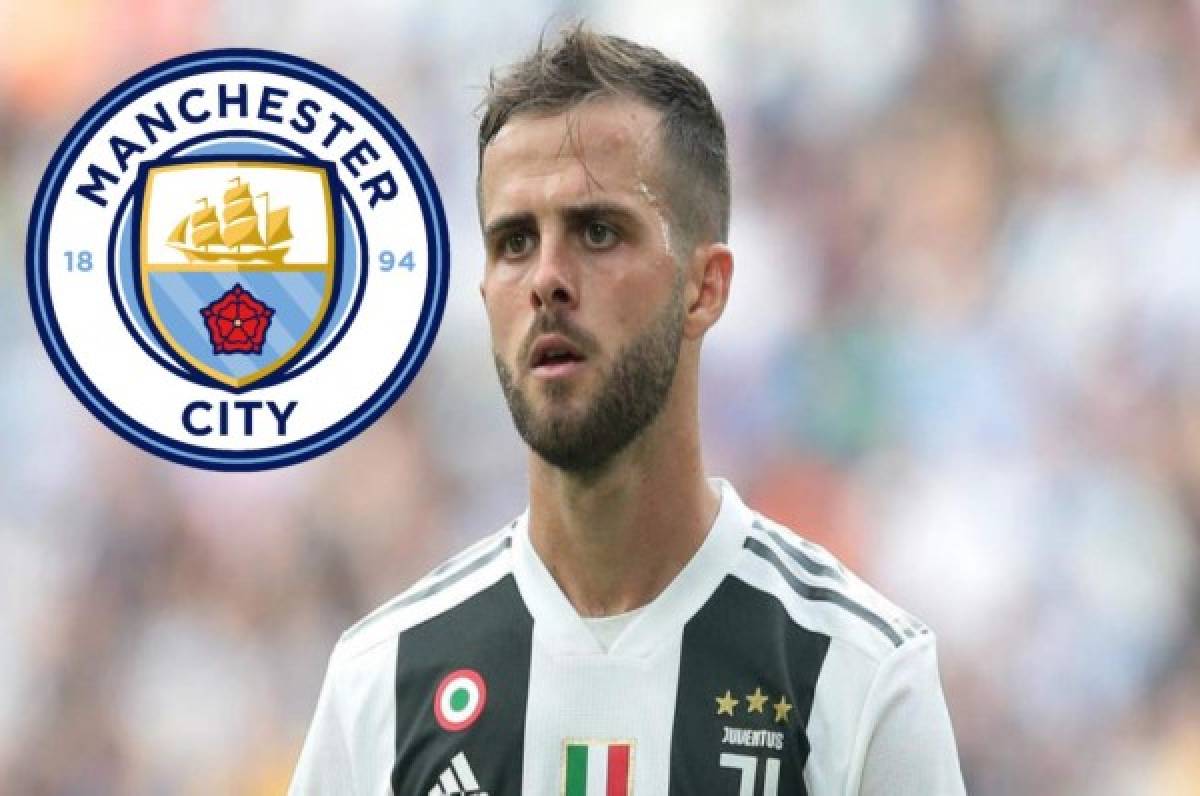 Pep Guardiola pide a Miralem Pjanic en el Manchester City