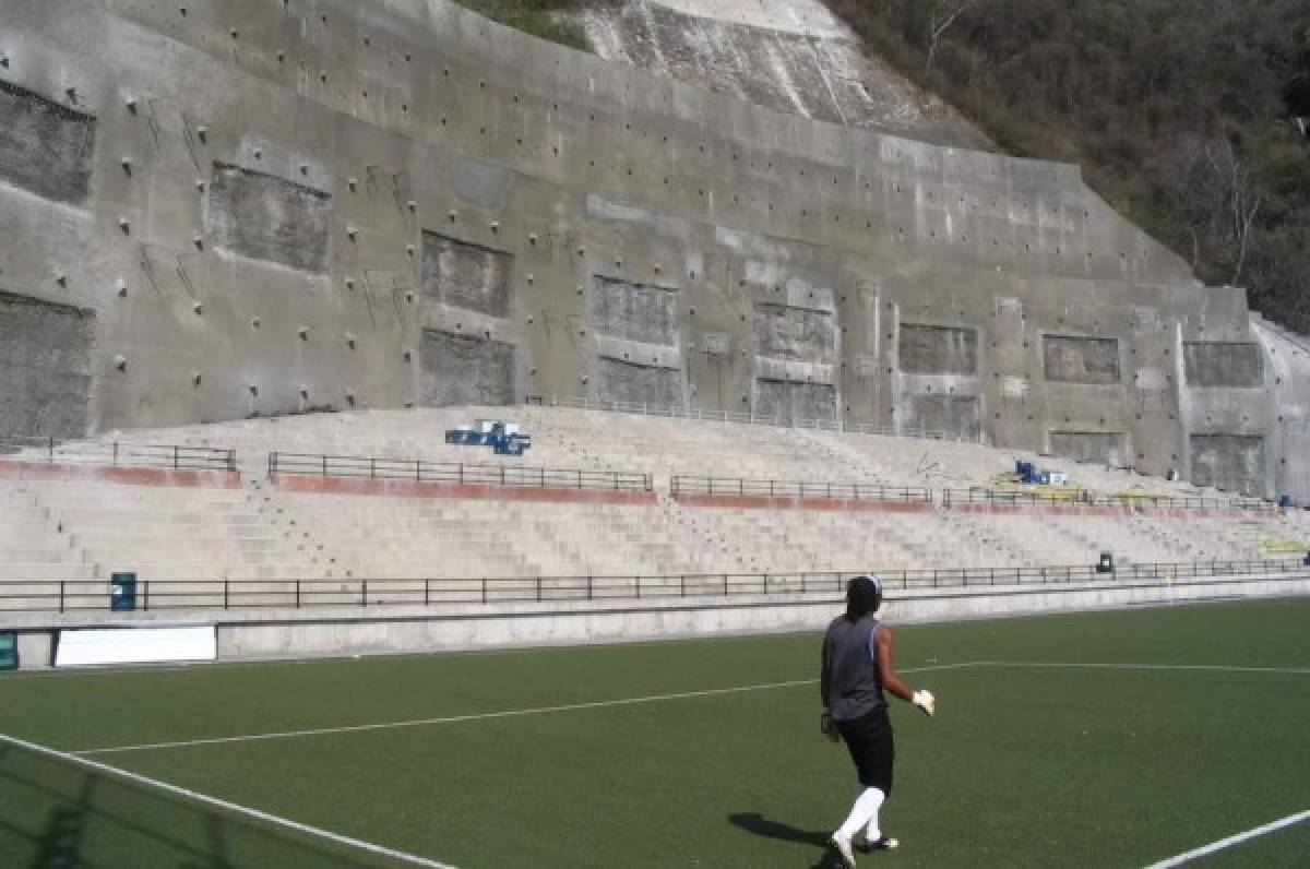 Los estadios más feos del Mundo, llamativos recintos deportivos