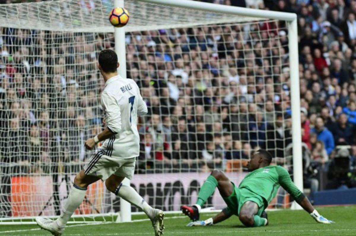 Cristiano Ronaldo y su frustración en el partido ante Málaga.