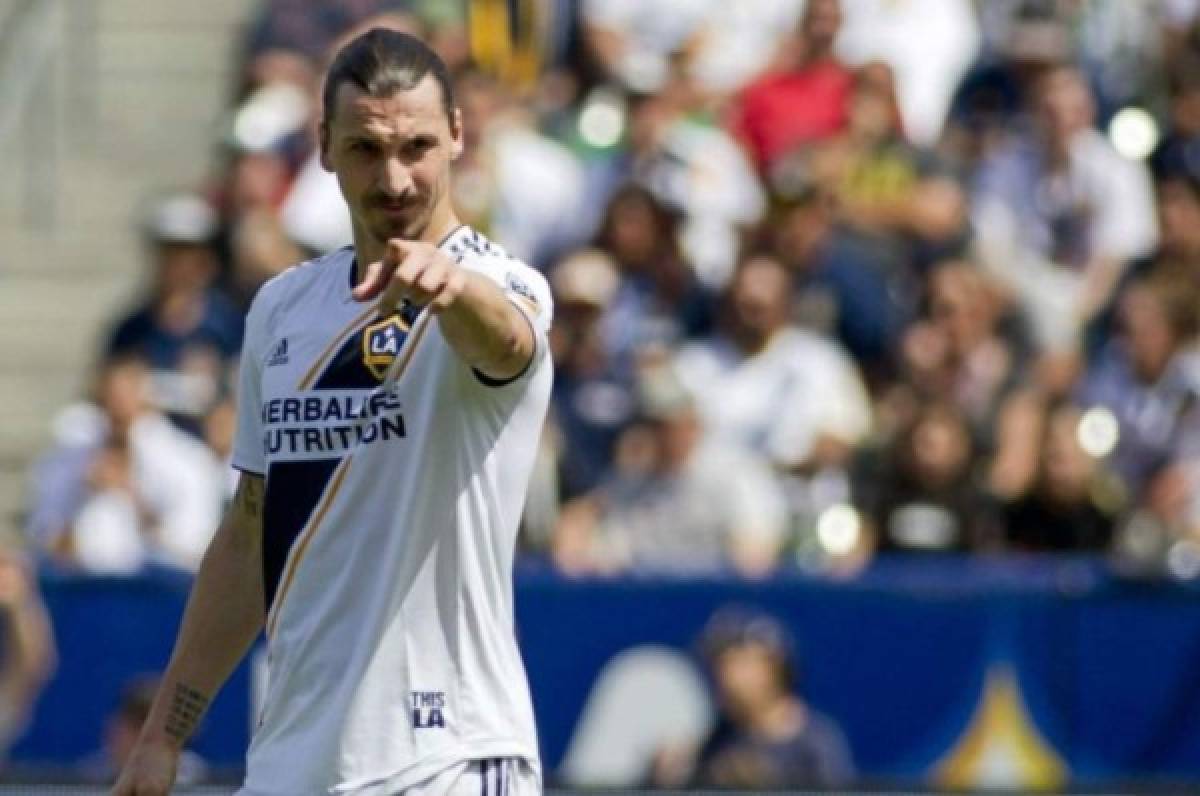 El sueco Zlatan Ibrahimovic se queda en los Ángeles Galaxy