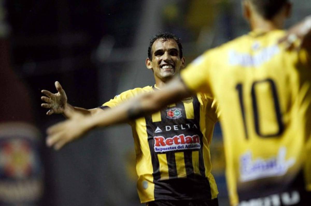 Nicolás Cardozo, a cinco goles de los 100 en Liga de Honduras