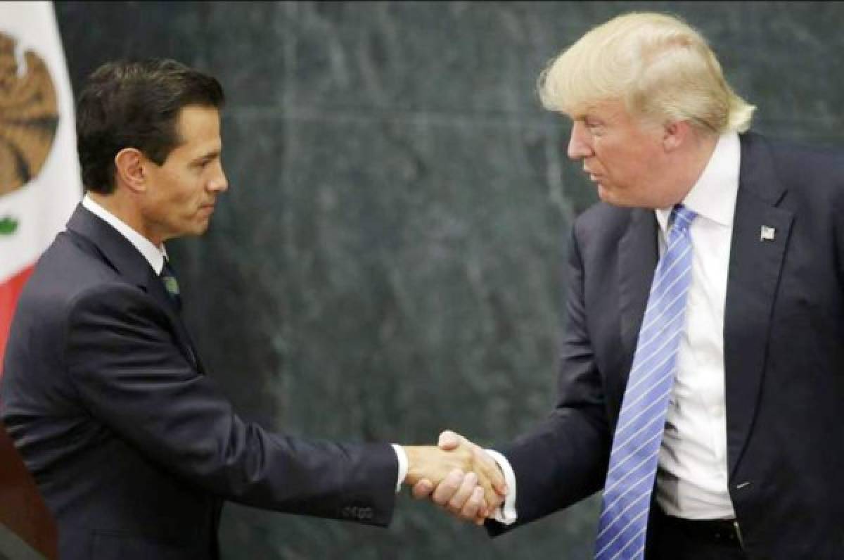 Donald Trump a Peña Nieto: si no va a pagar el muro, 'mejor cancele' su visita a Washington