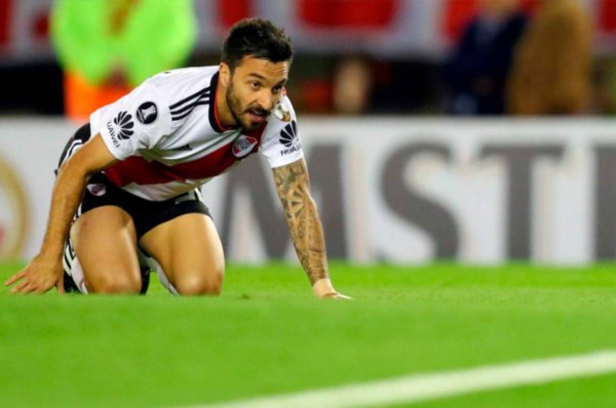 Scocco se pierde final de Libertadores ante Boca por lesión