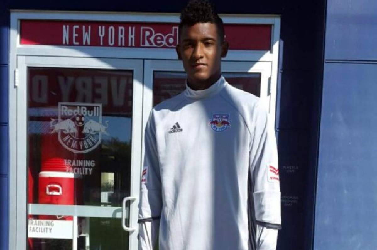 New York Red Bulls de la MLS ficha a joven hondureño Douglas Martínez