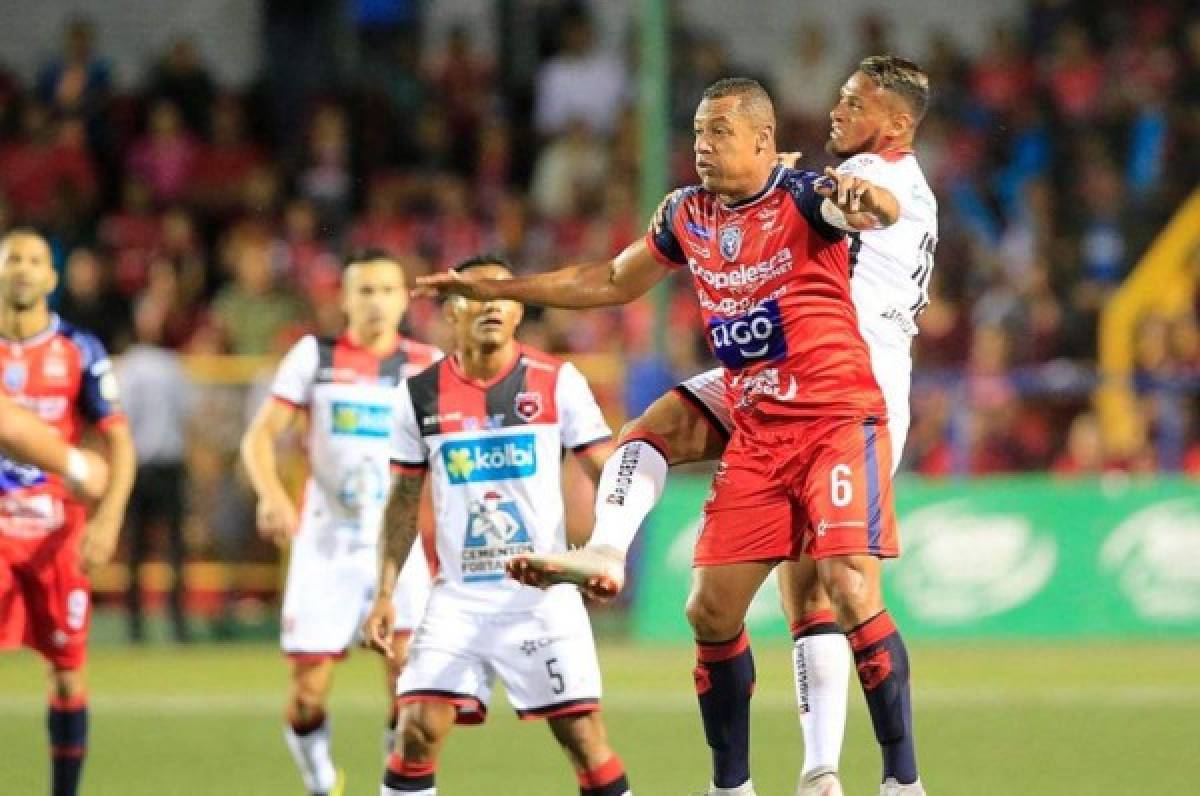 El Alajuelense de los hondureños fue goleado por San Carlos en Costa Rica