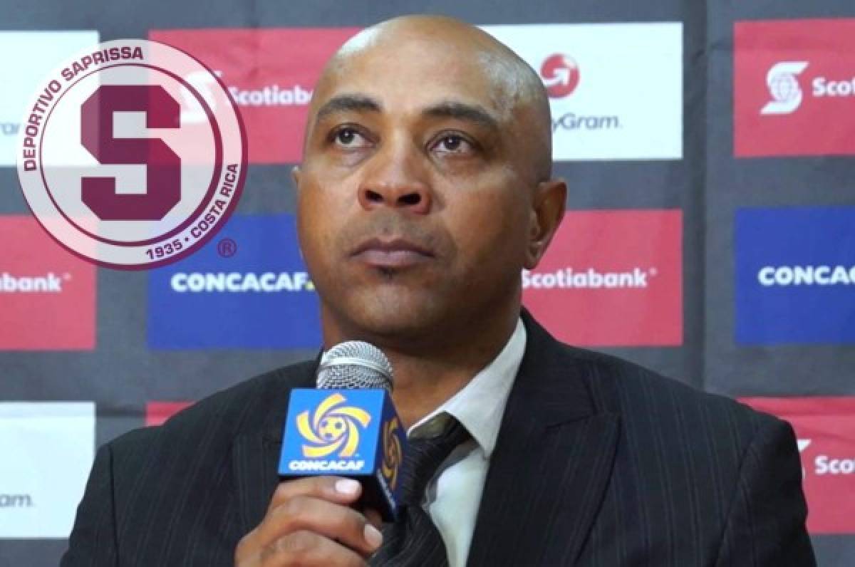 Gran confusión: Saprissa presenta nuevo técnico pero después dicen que 'él será el asistente'