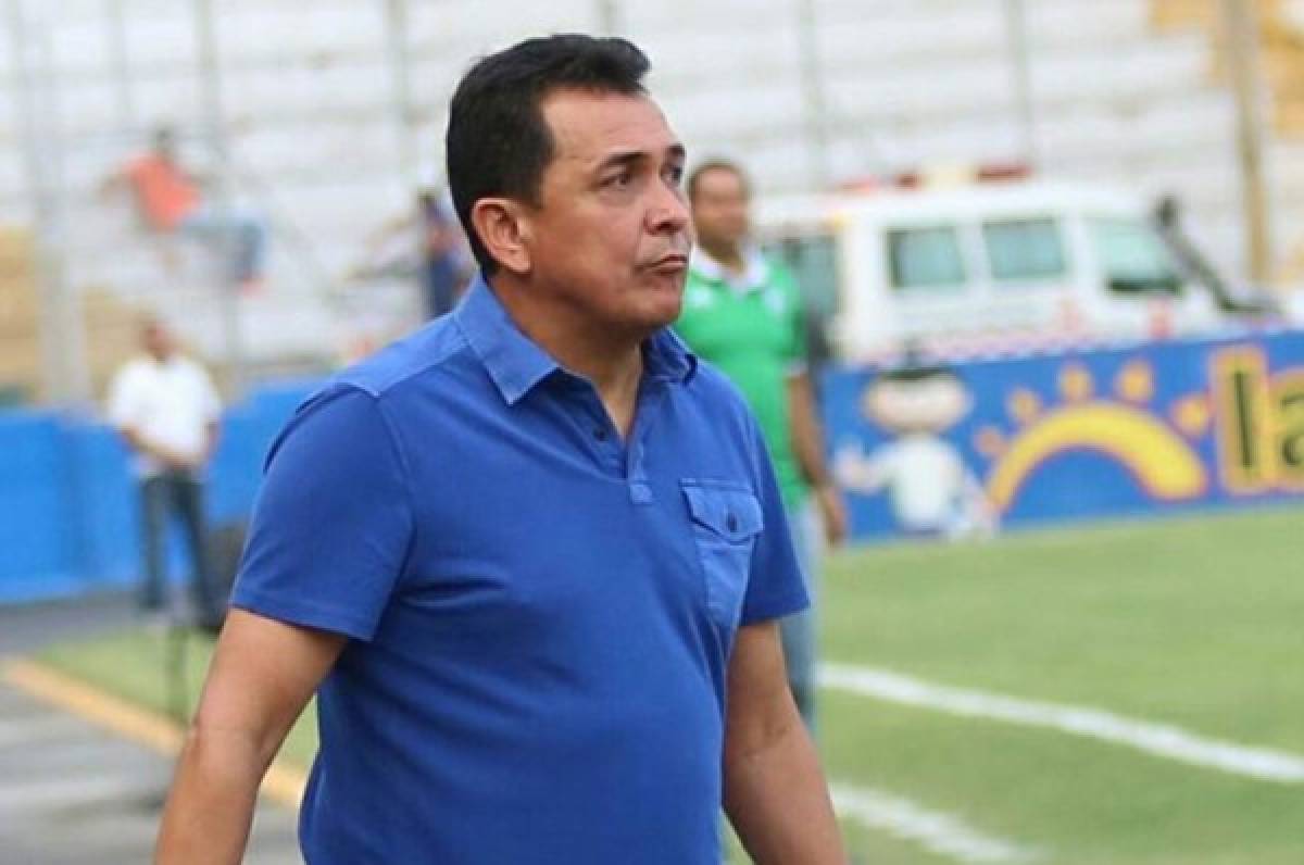Olimpia aún no logra acuerdo con el entrenador Nahún Espinoza