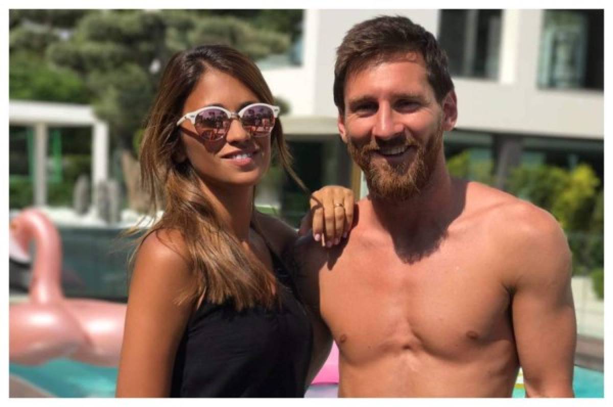 Leo Messi se rinde a la belleza de Antonela en una foto tomada en Ibiza