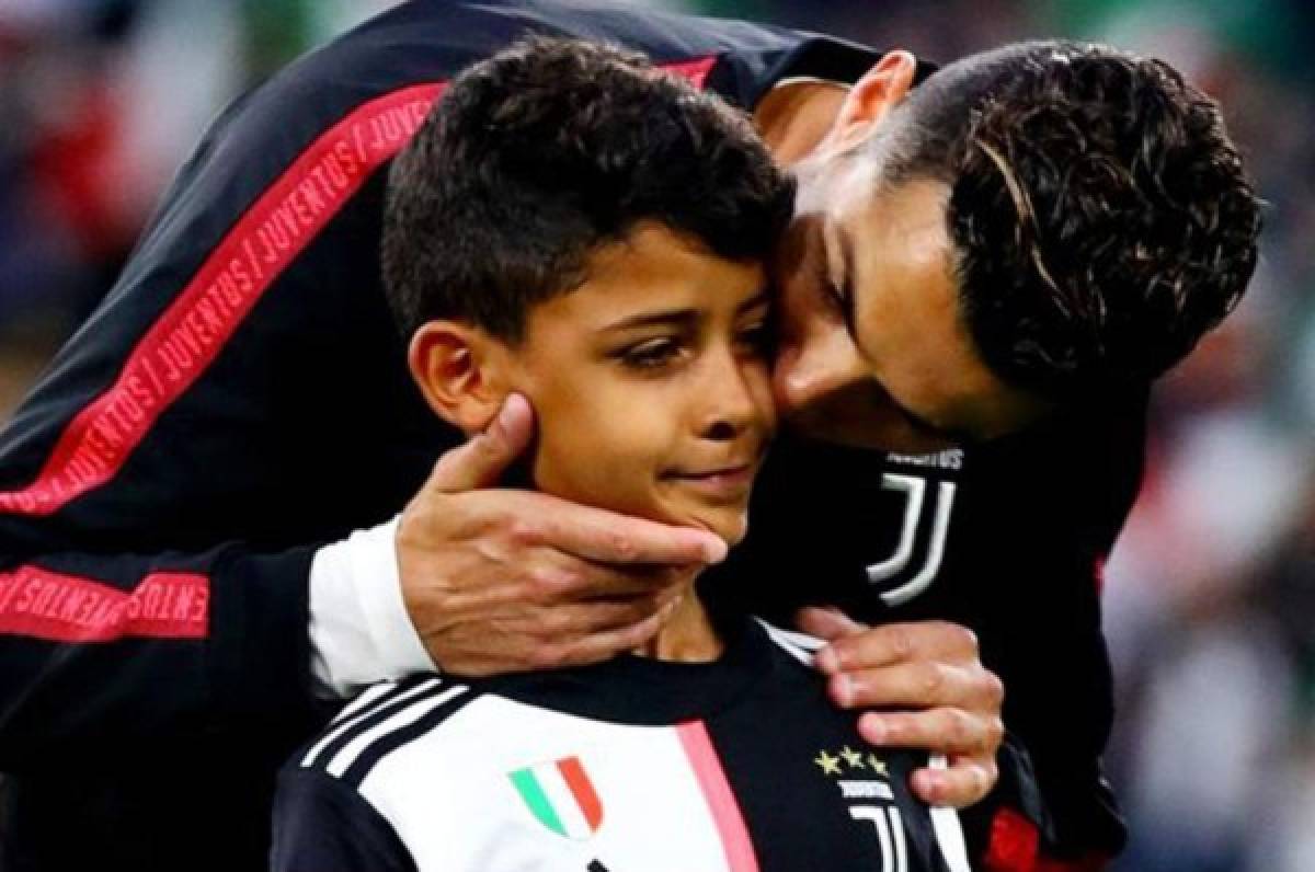 Cristiano Jr. reacciona ante los humildes inicios de su padre: ''Papá, ¿tú viviste aquí?''