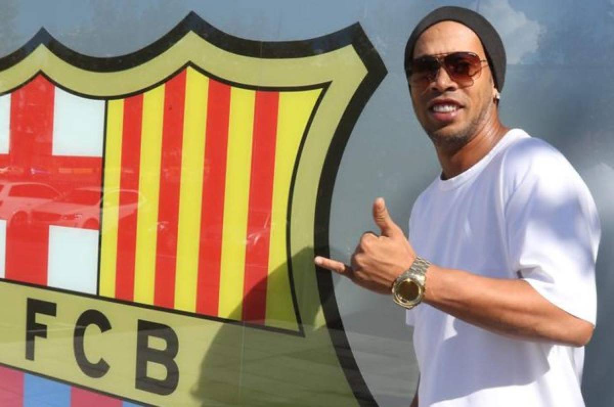 BOMBA: El Barcelona vuelve a fichar a Ronaldinho