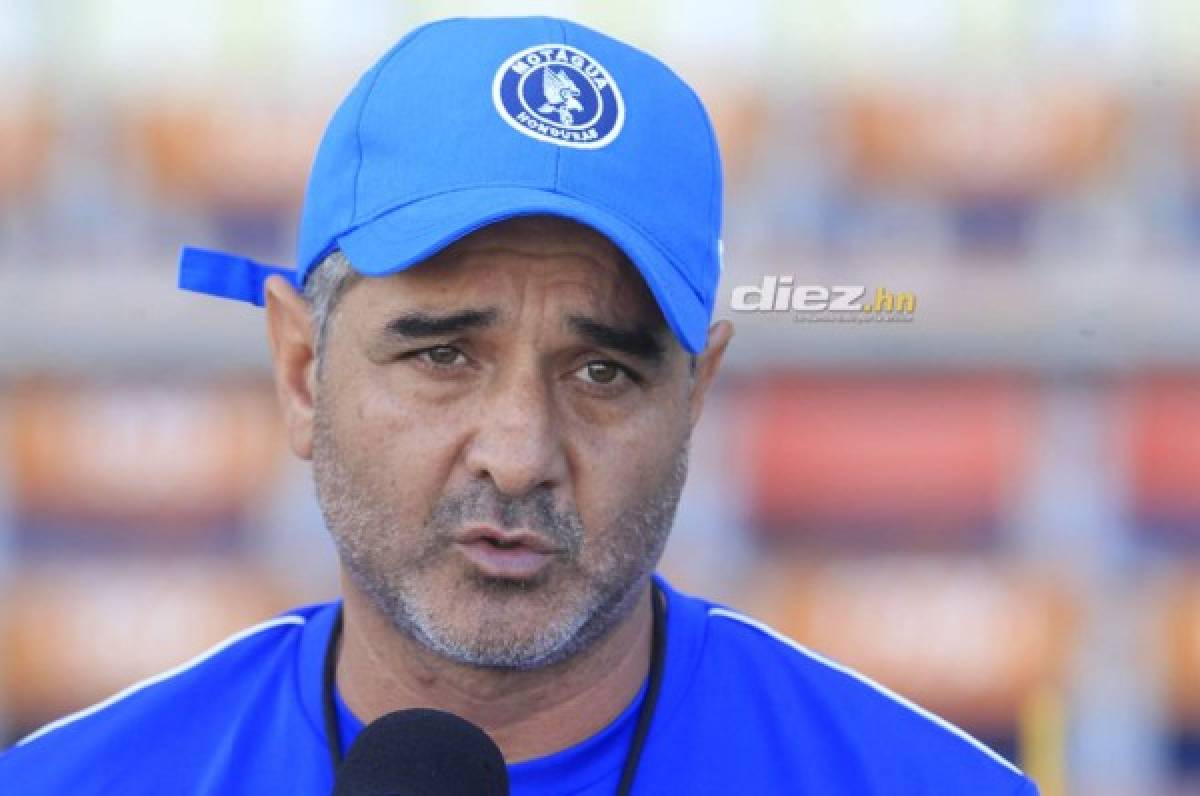 Diego Vázquez se refiere al nuevo formato del Torneo Apertura y opina sobre el tema de prestar jugadores