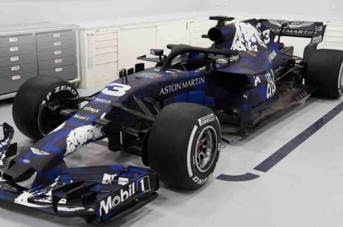 Red Bull desvela su nuevo vehículo con un diseño provisional especial