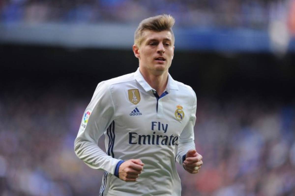 FICHAJES: ¡Kroos se aleja del Madrid, Choco está en Barcelona y Jonathan Rubio firma contrato!