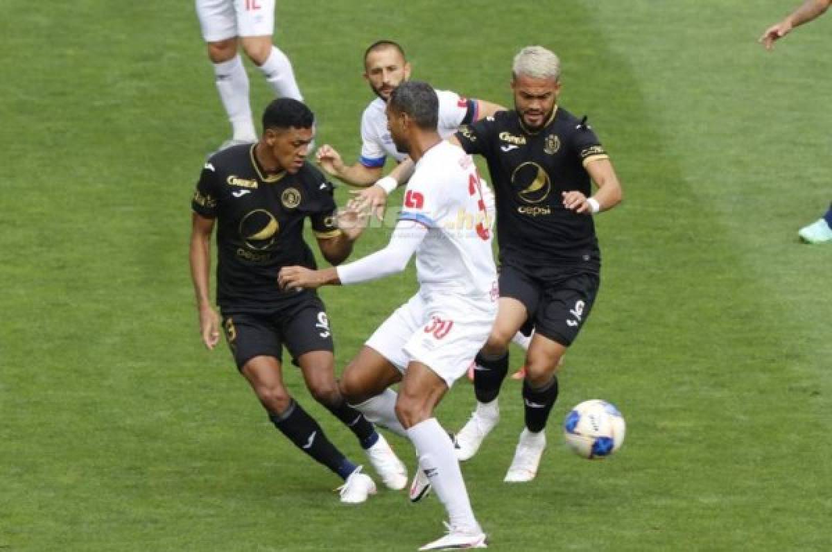 Olimpia y Motagua están sin goles en el Red Bull Arena en el segundo clásico capitalino en Estados Unidos. Fotos Neptalí Romero