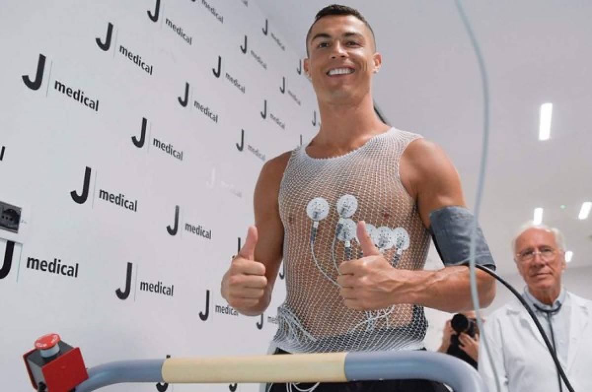 Cristiano pasa el examen médico antes de ser presentado por la Juventus