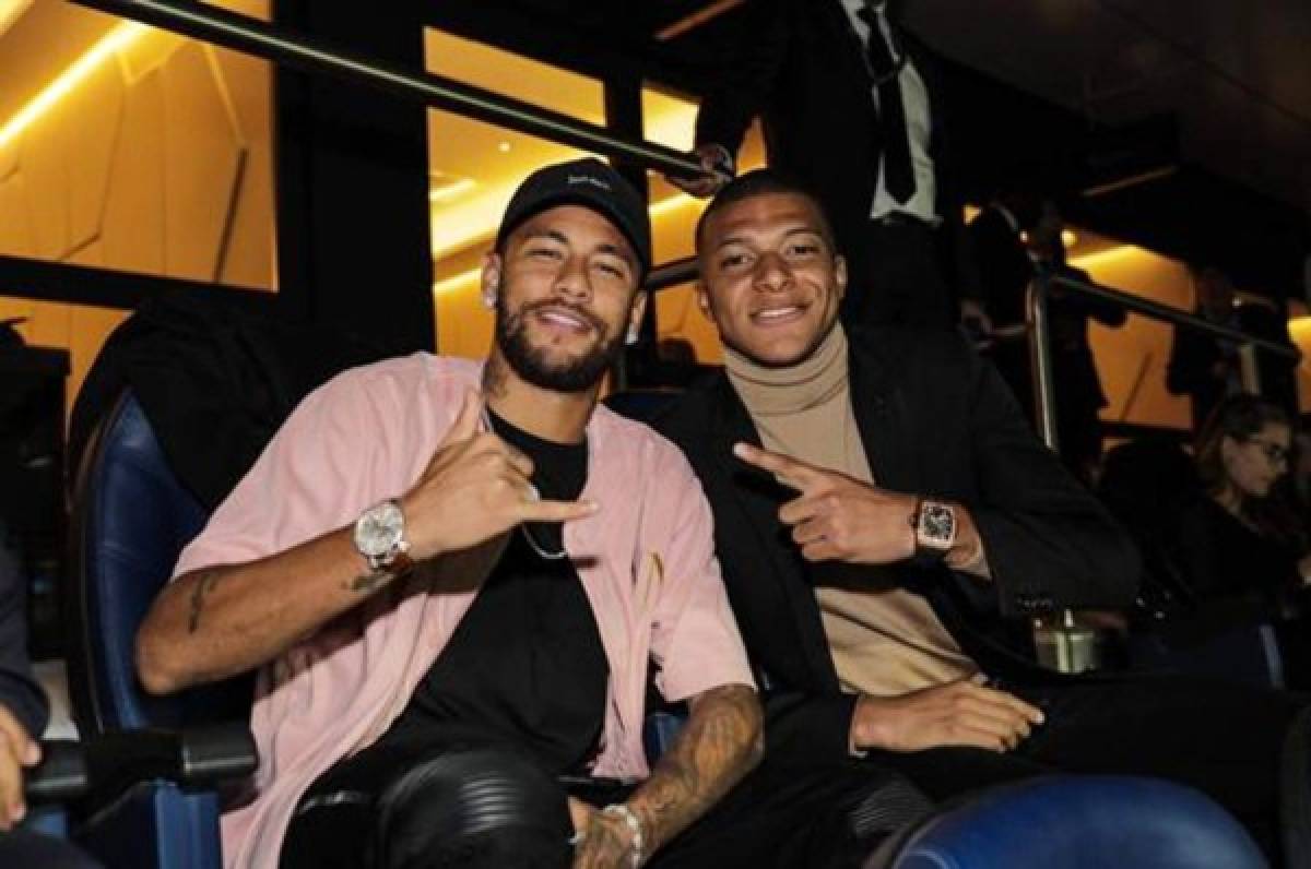 Exleyenda francesa critica con todo a Mbappé por su amistad con Neymar