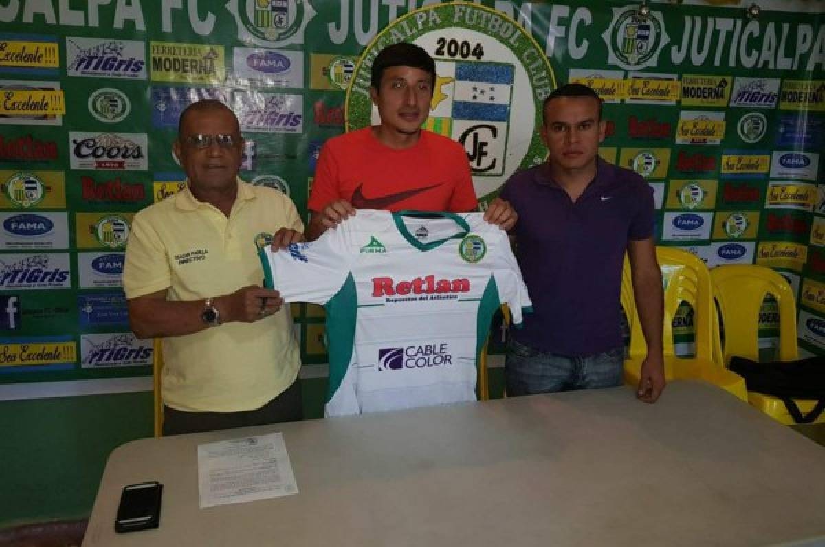 Israel Fonseca deja el Olimpia y es nuevo jugador del Juticalpa FC