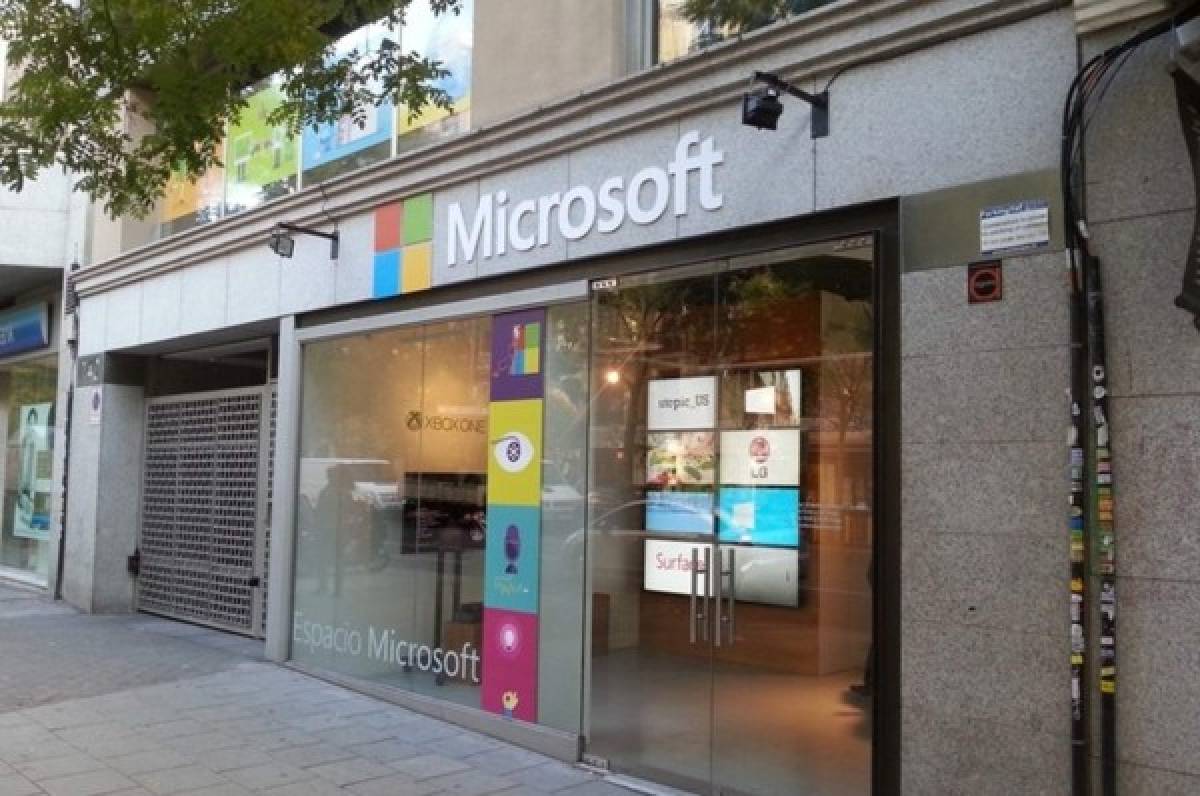 Microsoft anuncia que cerrará casi todas sus tiendas en el mundo