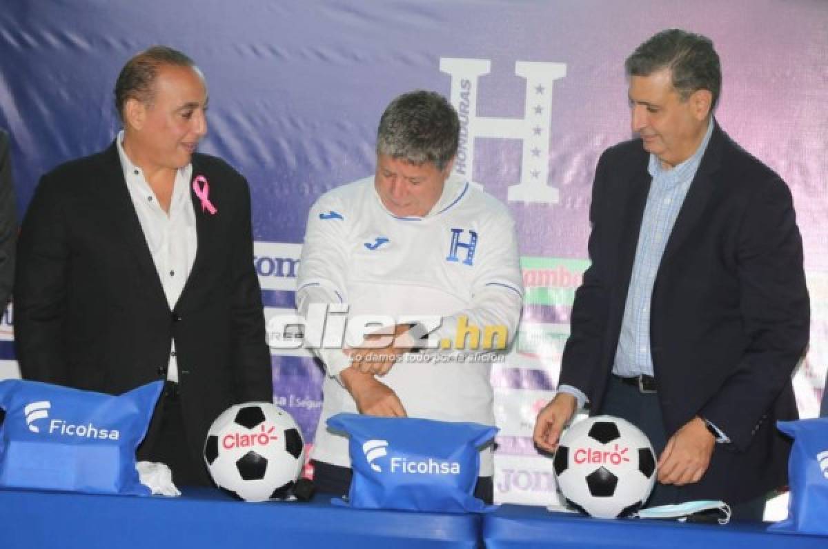 ¿Por qué se puso nervioso? Así fue la presentación del 'Bolillo' Gómez con la selección de Honduras