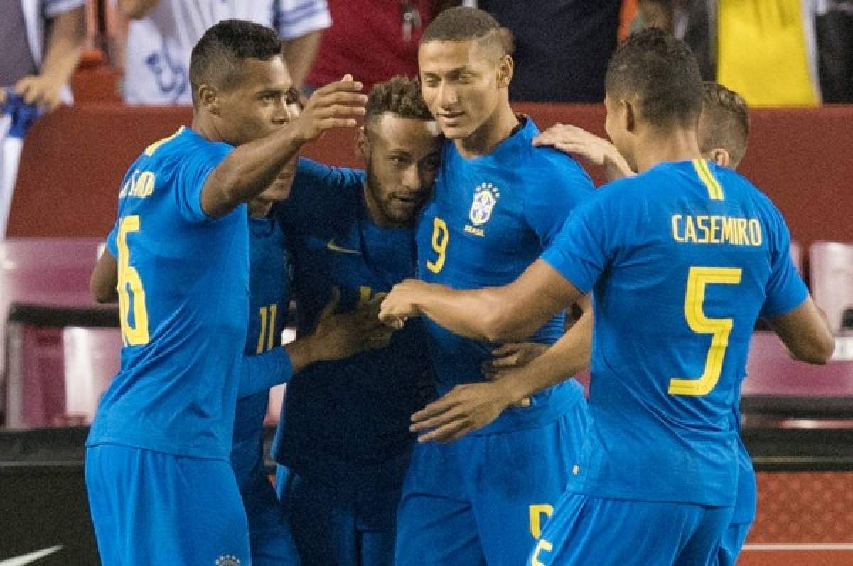 Brasil derrota a El Salvador en amistoso que se juega en Estados Unidos.