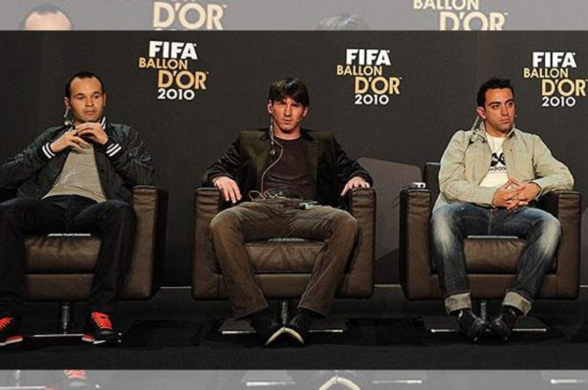 'France Football' pide perdón a Iniesta por no haberle premiado con un Balón de Oro