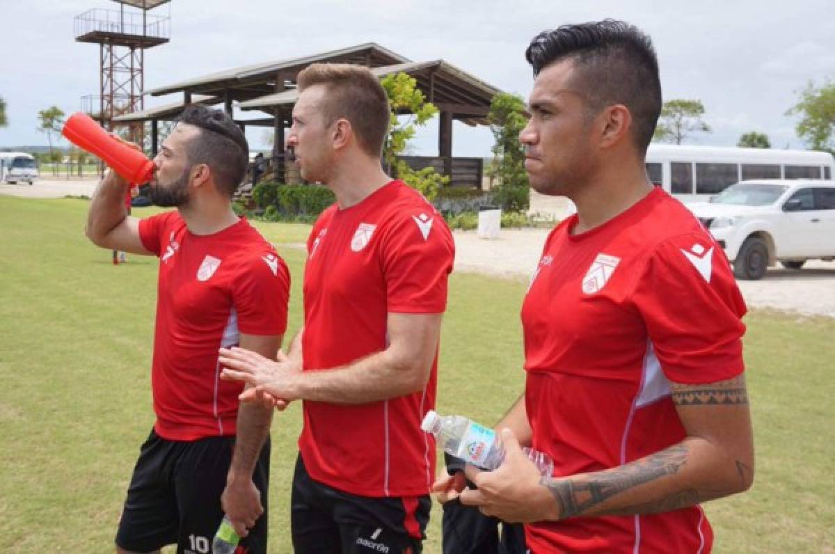 José Escalante ya entrena con el Cavalry FC de la Canadian Premier League