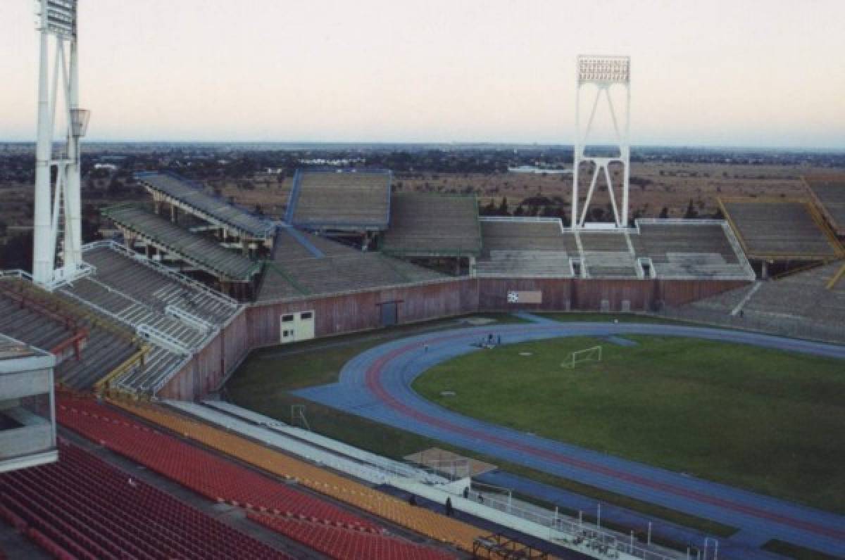 Los estadios más feos del Mundo, llamativos recintos deportivos