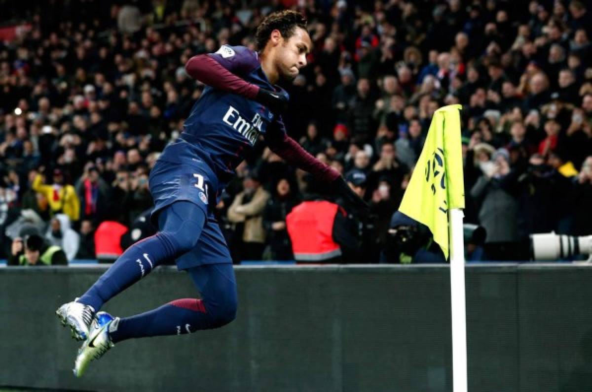 ¡Neymar hace un póquer en paliza histórica del PSG ante Dijon!