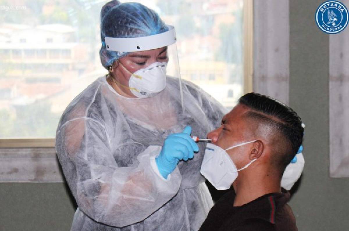 Motagua sale libre de coronavirus y llega con equipo completo al igual que Comunicaciones de Guatemala