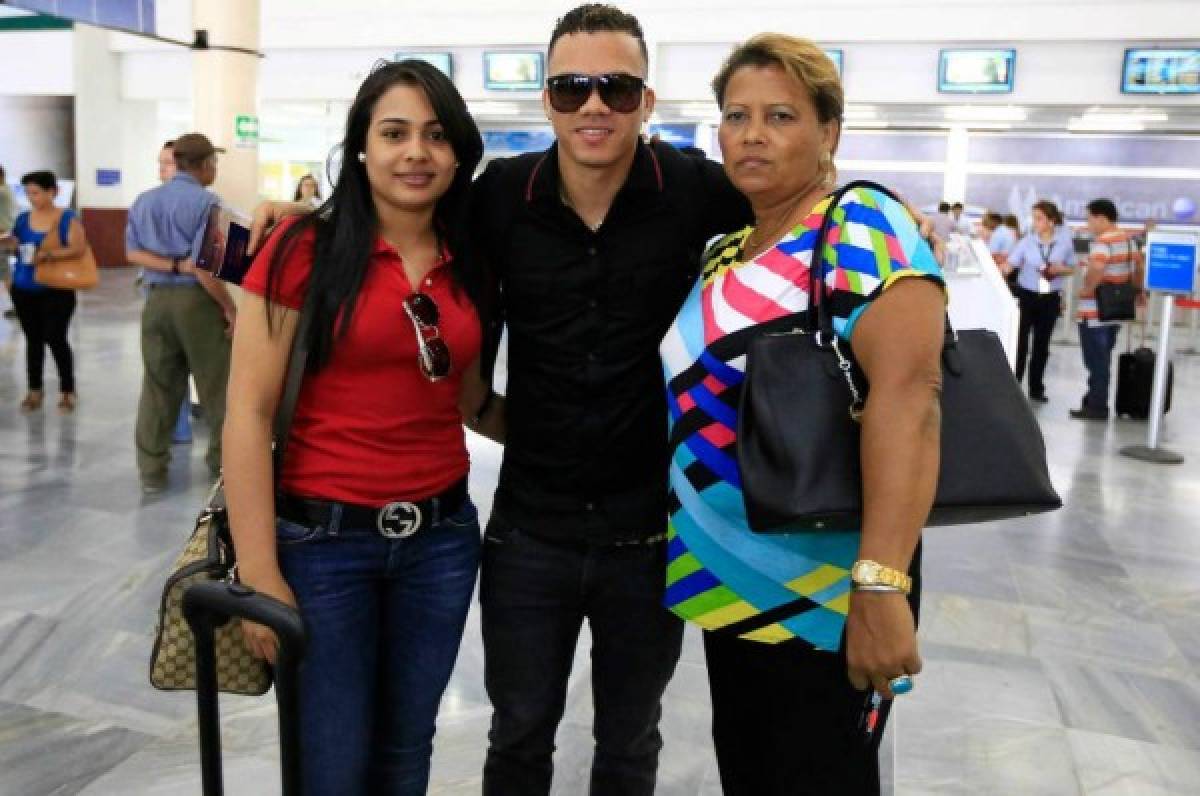 Esposa de Arnold Peralta y su emotivo mensaje en el día del padre