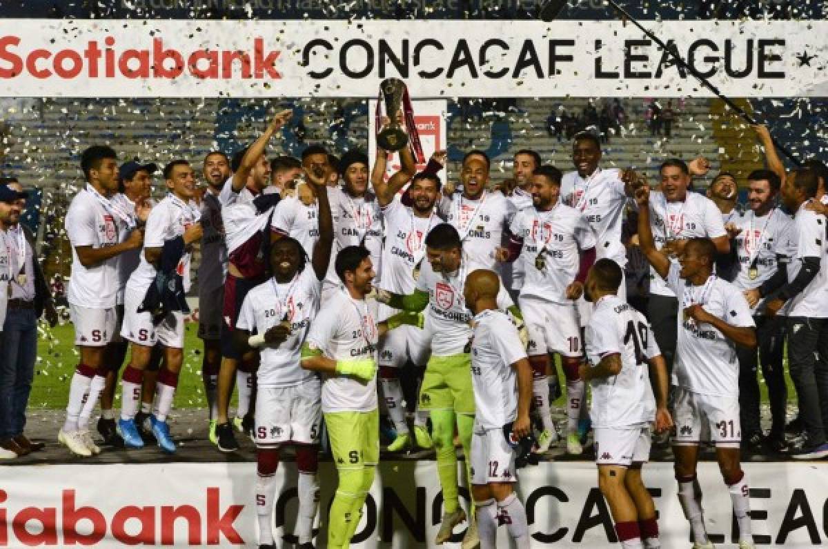 Eufórica celebración del Saprissa al coronarse campeón de la Liga Concacaf 2019