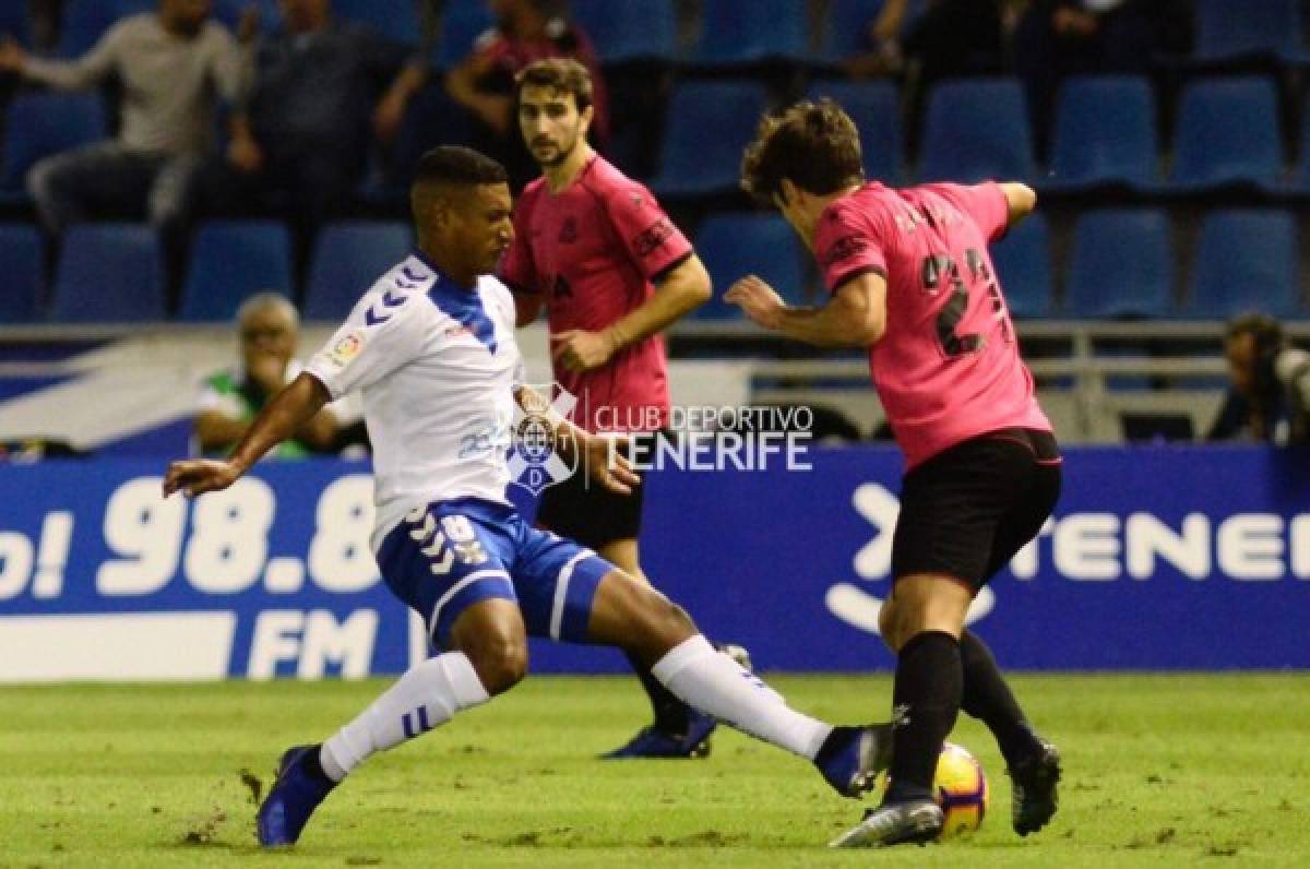 Bryan Acosta y el Tenerife siguen sumergidos en los últimos lugares de la Liga 1-2-3