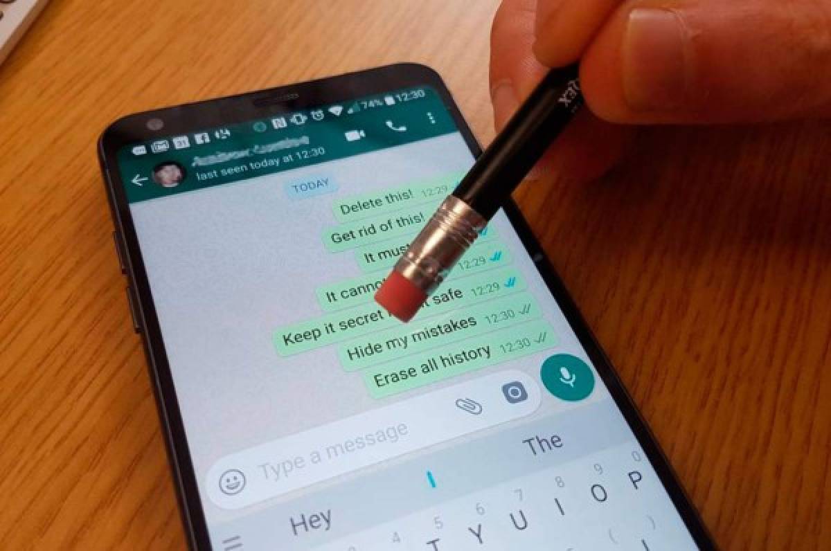 Un error de Whatsapp te permite recuperar los mensajes eliminados