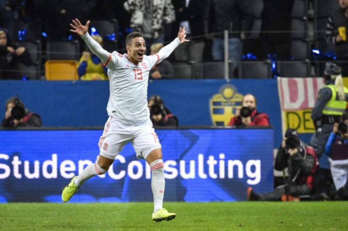 Spain's forward Rodrigo celebrates after scoring the 1-1 equaliser during the UEFA Euro 2020 Group F qualification football match Sweden v Spain in Solna, Sweden on October 15, 2019. (Photo by Anders WIKLUND / various sources / AFP) / Sweden OUT