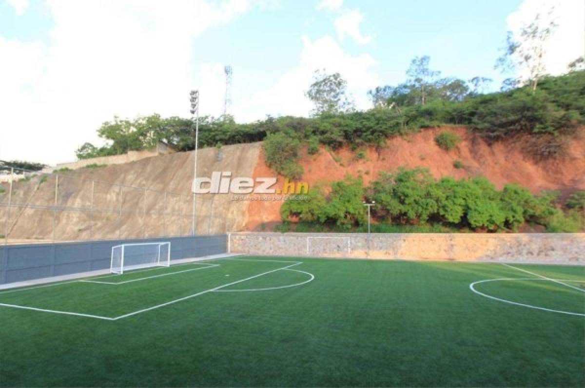 FOTOS: Fenafuth inaugura un mini estadio para Ligas Menores en Tegucigalpa