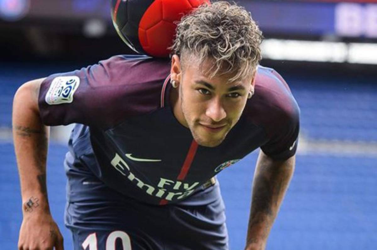 ¡Neymar no podrá debutar el sábado con el PSG!