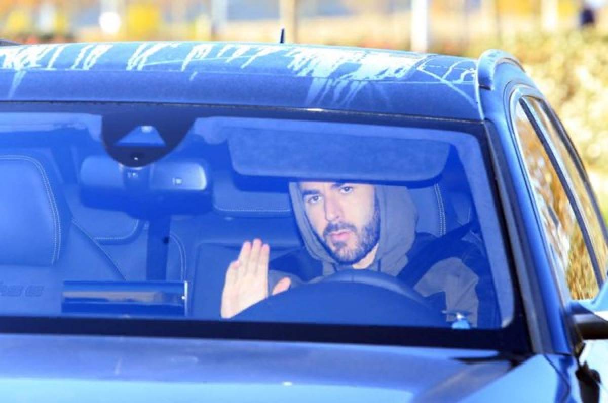 Karim Benzemá es multado por mal comportamiento con su vehículo