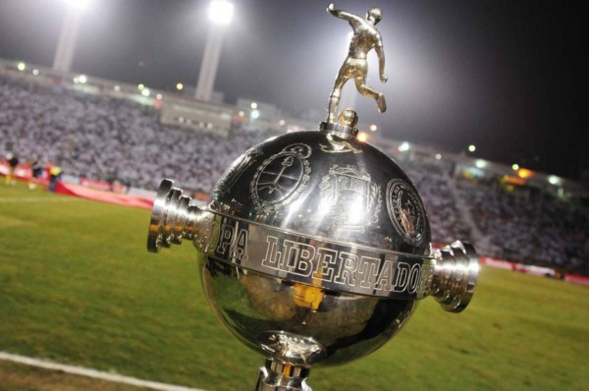 México deja la Copa Libertadores y analiza con Conmebol retorno en 2018