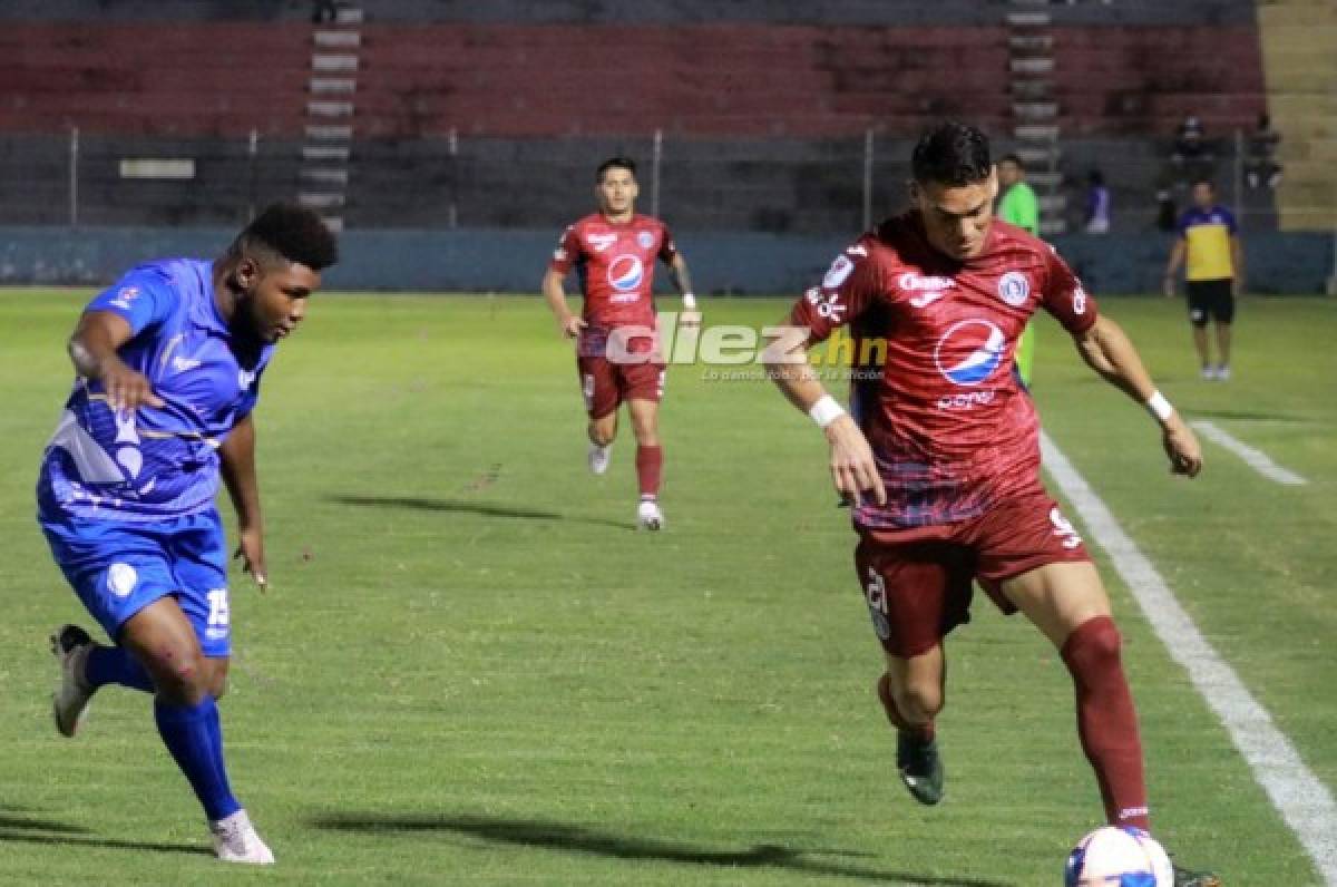 Victoria y Motagua empatan en el estadio Ceibeño ante una buena cantidad de público.