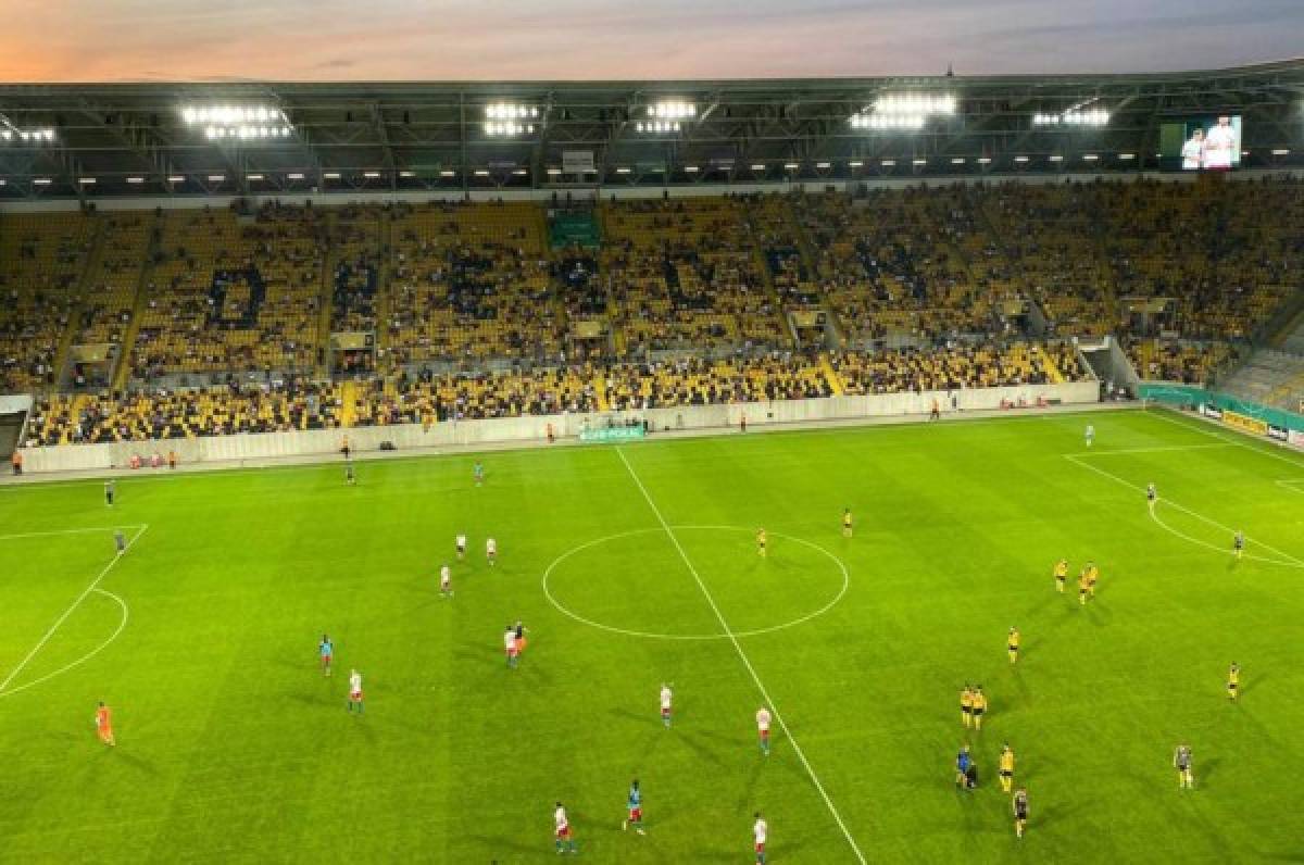 Bundesliga acuerda el regreso de los aficionados a los estadios a partir de este viernes
