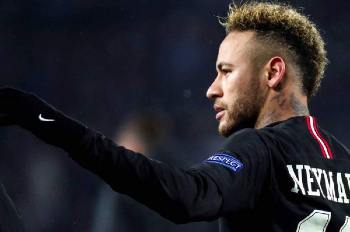 El papá de Neymar desmiente haber llamado al Barcelona