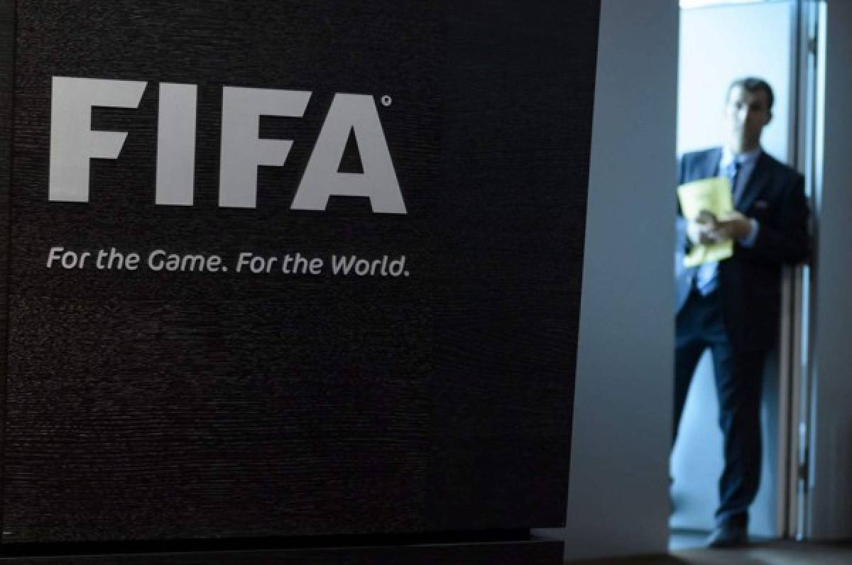 La FIFA entrega a la justicia suiza el resultado de dos años de investigación interna