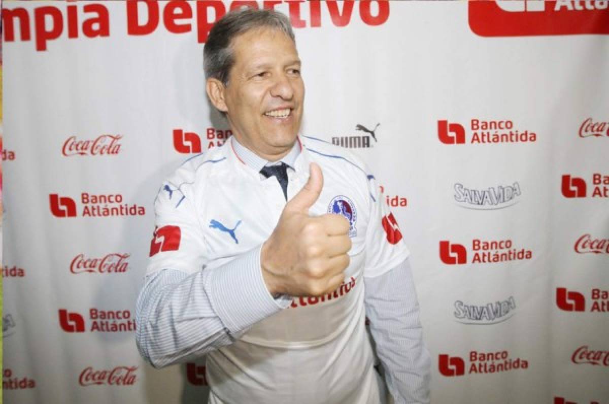 Olimpia ratifica a Carlos Restrepo como su entrenador para 2018