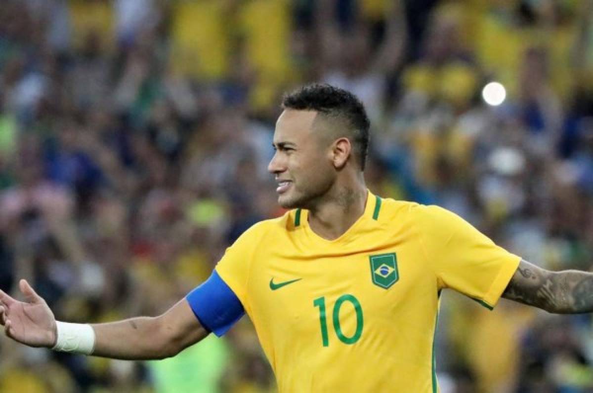 Dani Alves, capitán de Brasil en lugar de Neymar en la Copa América 2019