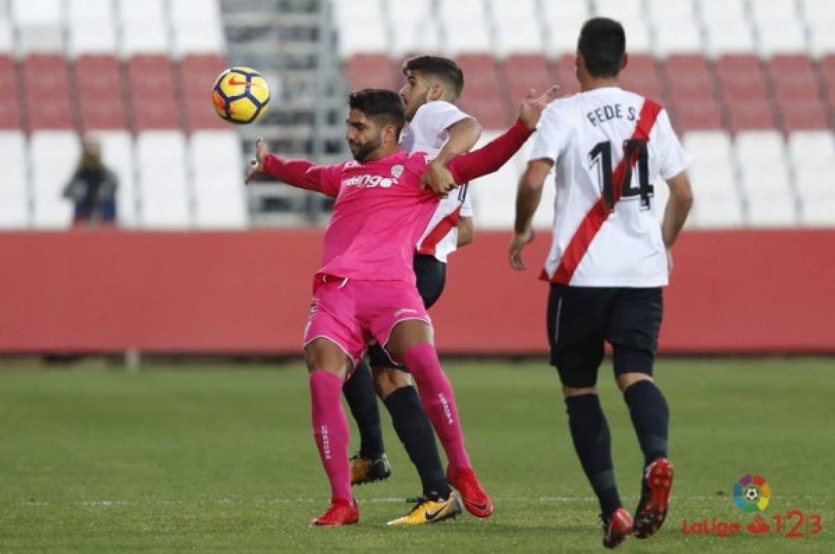 El calvario de Jona Mejía con el Lugo de la segunda de España