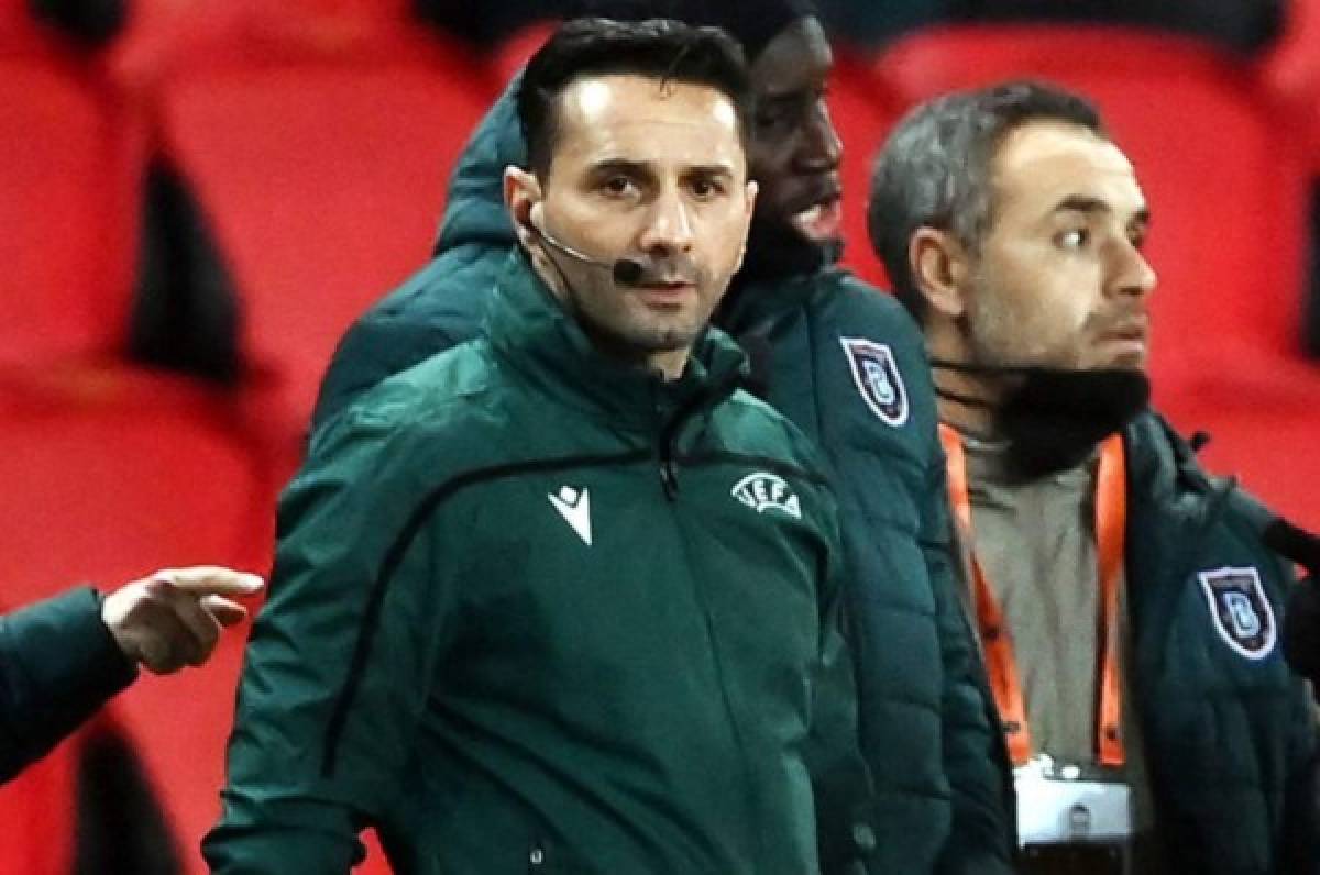 Árbitro del PSG-Basaksehir acusado de racismo recibe una dura sanción por parte de la UEFA  