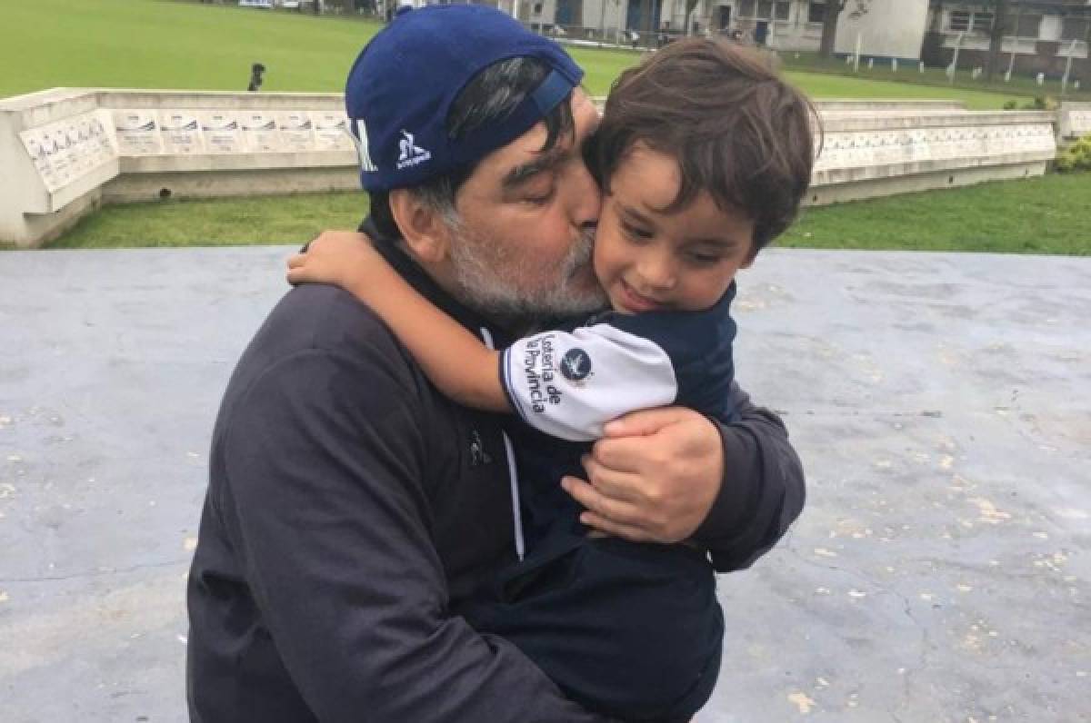 El bonito gesto de Diego Maradona con la familia de Pedro Troglio en Argentina
