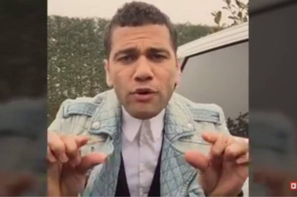 VIDEO: Dani Alves se vuelve loco cantando 'Despacito' de Daddy Yankee